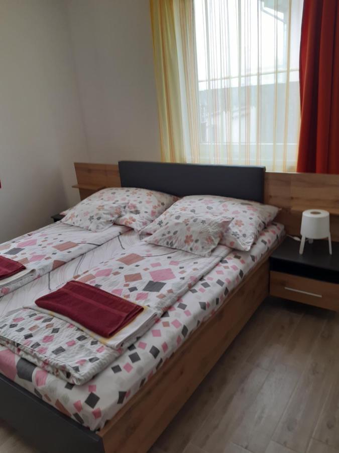 M47 Vendeghaz-Airport Hotel Debrecen Exterior photo